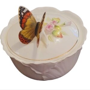 Vintage Bone China 1979 Enesco Maruri Masterpiece Trinket Dish w/ Butterfly Lid